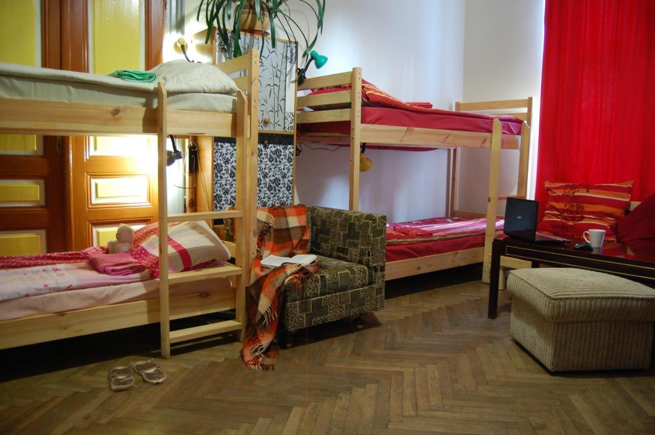 Hostel Drive Lwów Zewnętrze zdjęcie