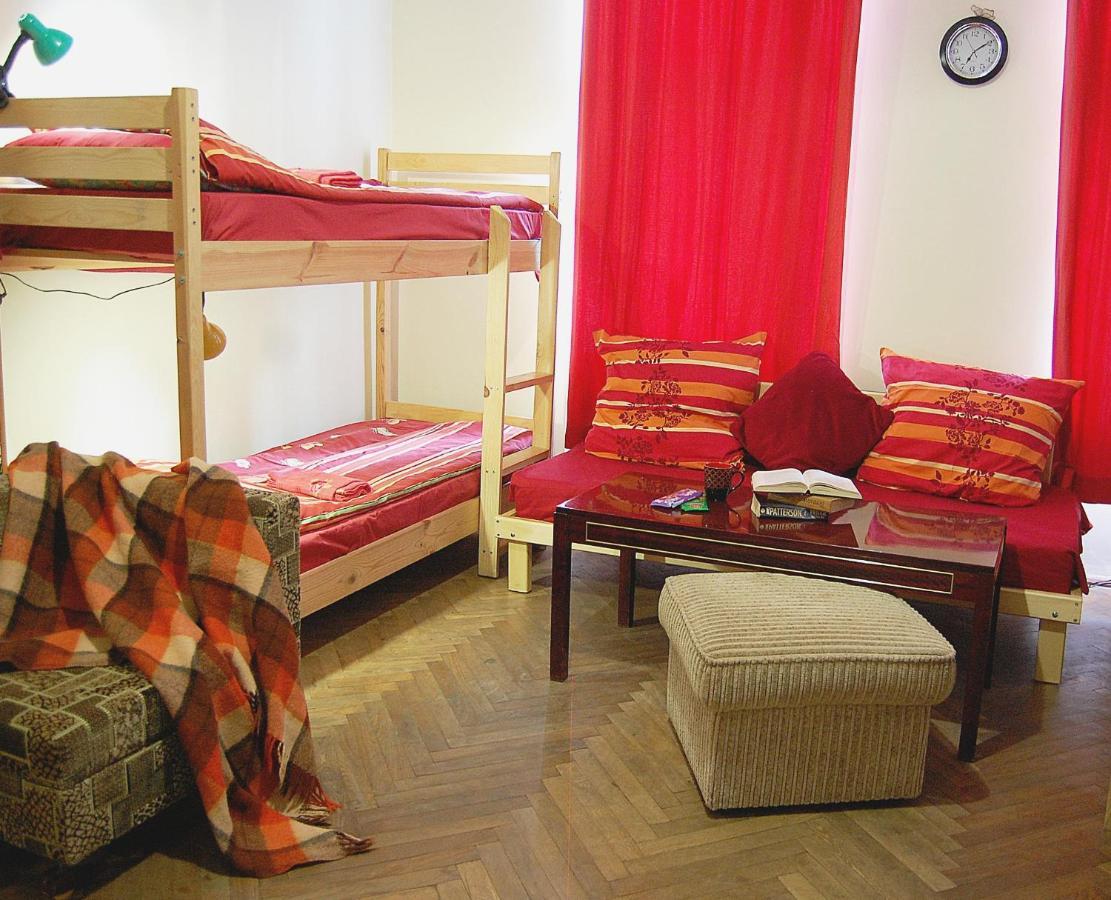 Hostel Drive Lwów Zewnętrze zdjęcie