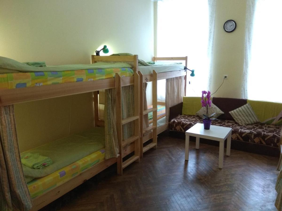 Hostel Drive Lwów Zewnętrze zdjęcie
