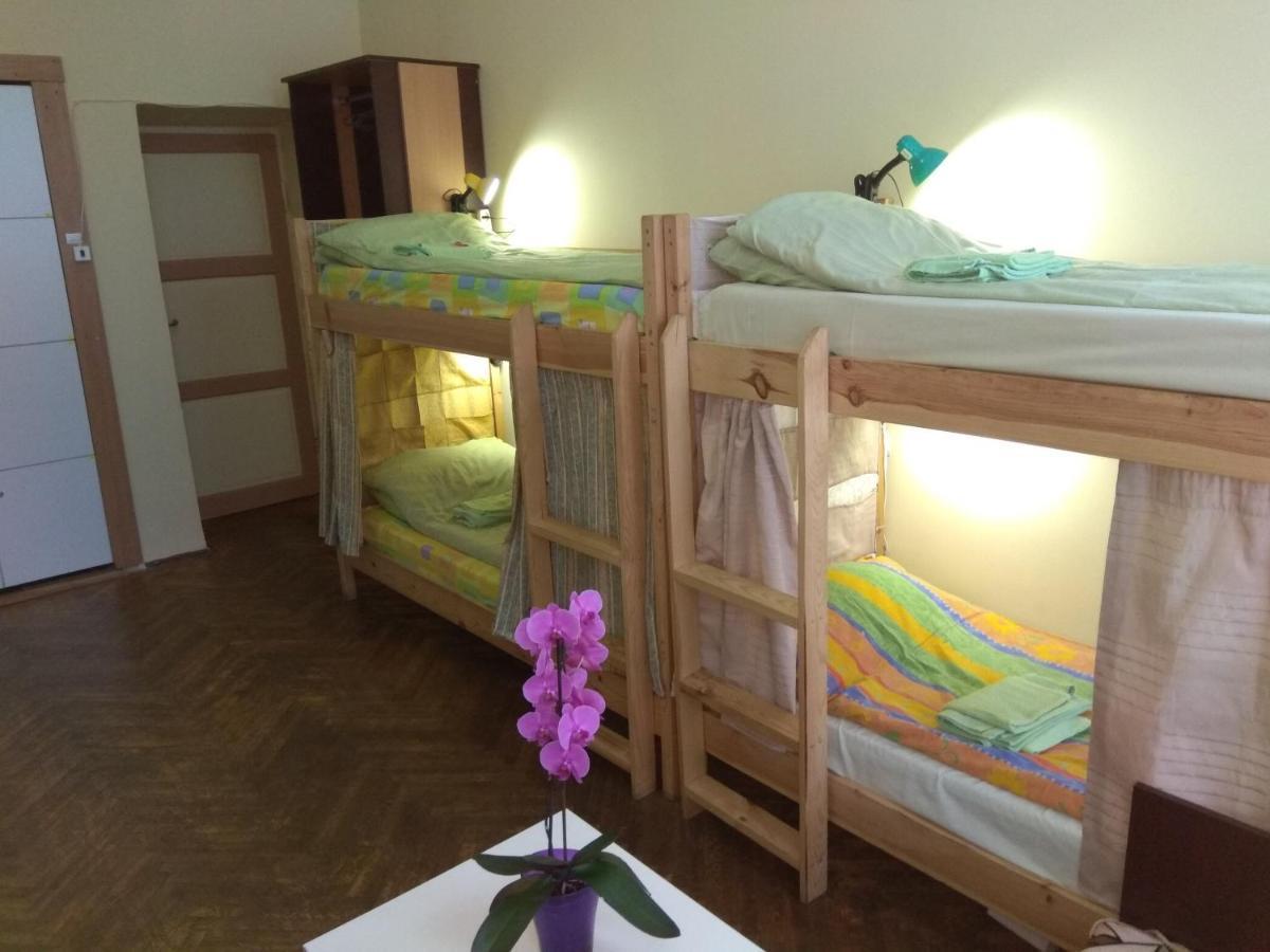 Hostel Drive Lwów Zewnętrze zdjęcie